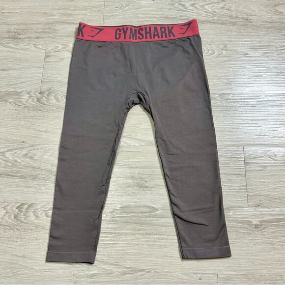 GYMSHARK Women's Cropped Leggings Small - Picture 2 of 4